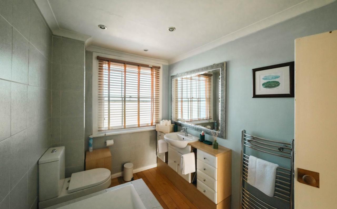 Stylish 2 Bedroom Flat In Camden Town London Exterior photo
